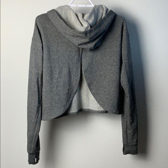 Grey wrap split back hoodie with thumb holes - Picture 2 of 3